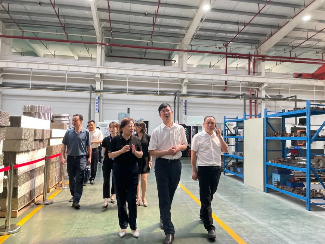 1654754361175355.jpg 060902.jpg