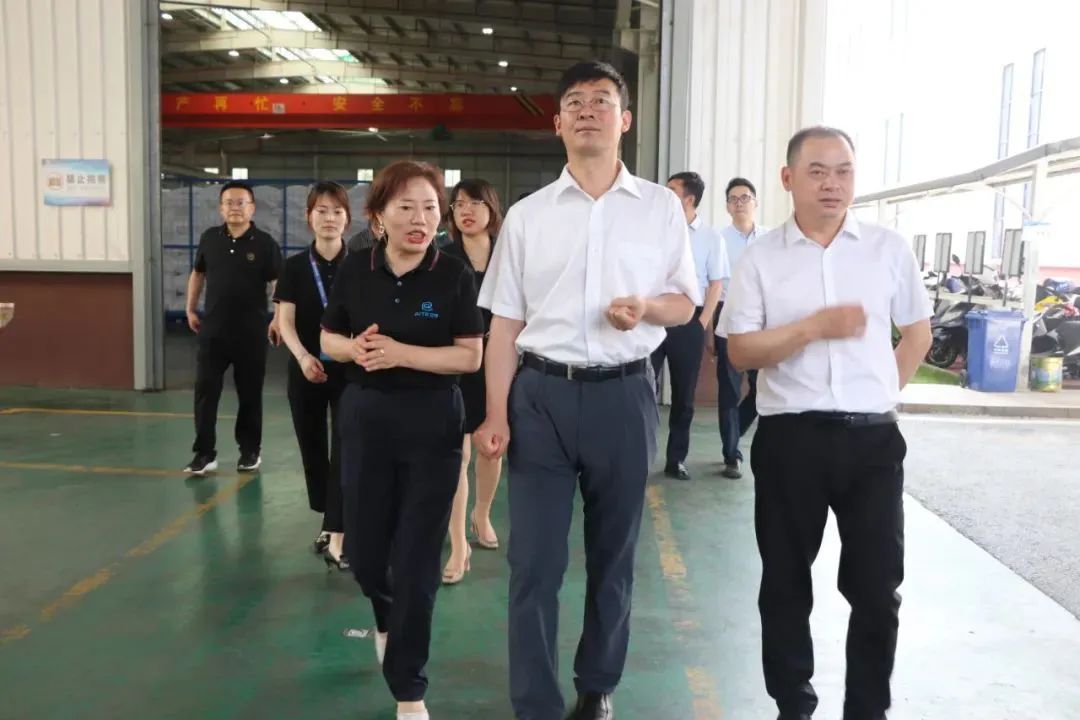 1654754371769705.jpg 060903.jpg